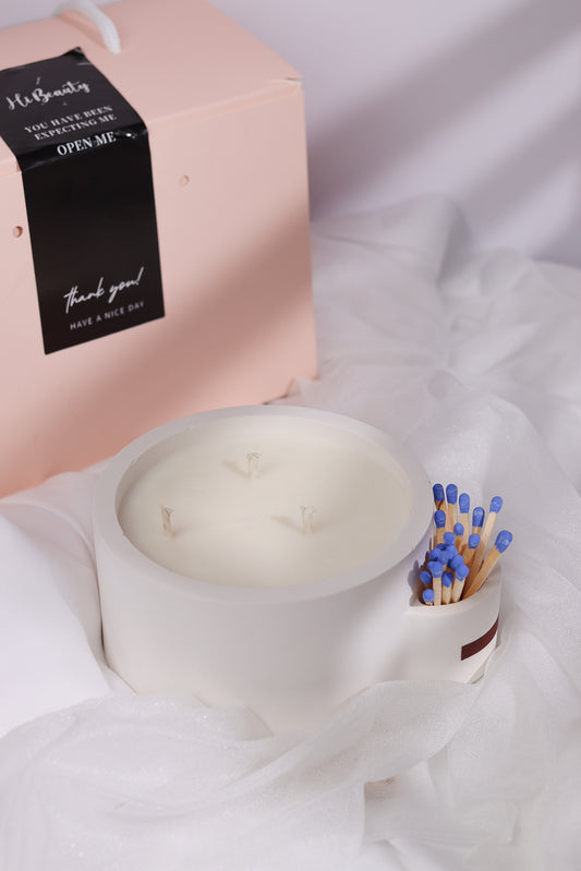Concrete candle with matches شمعة مصنوعة يدوياً من الاسمنت مع أعواد الكبريت الملونة!